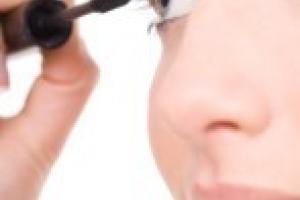 Conseils pour un maquillage des yeux sans risque