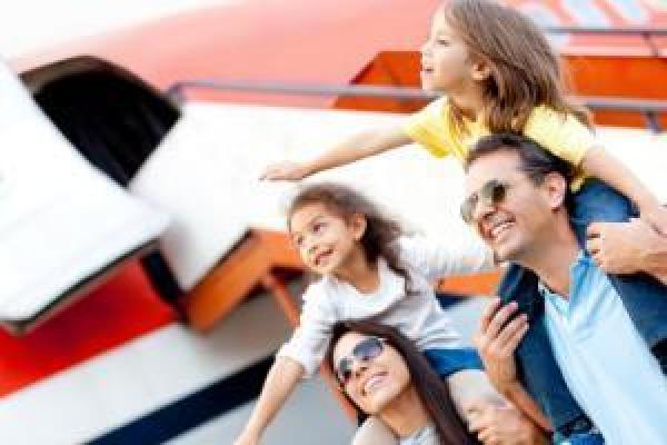Conseils pour les porteurs de lentilles de contact qui voyagent à l'étranger